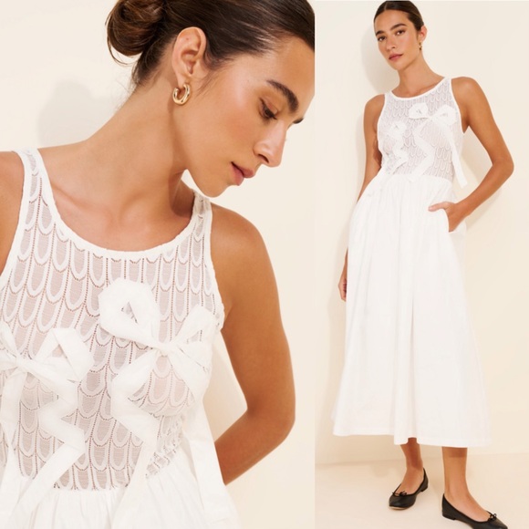 En Saison Dresses & Skirts - En Saison Denver Mixed Media Midi Dress